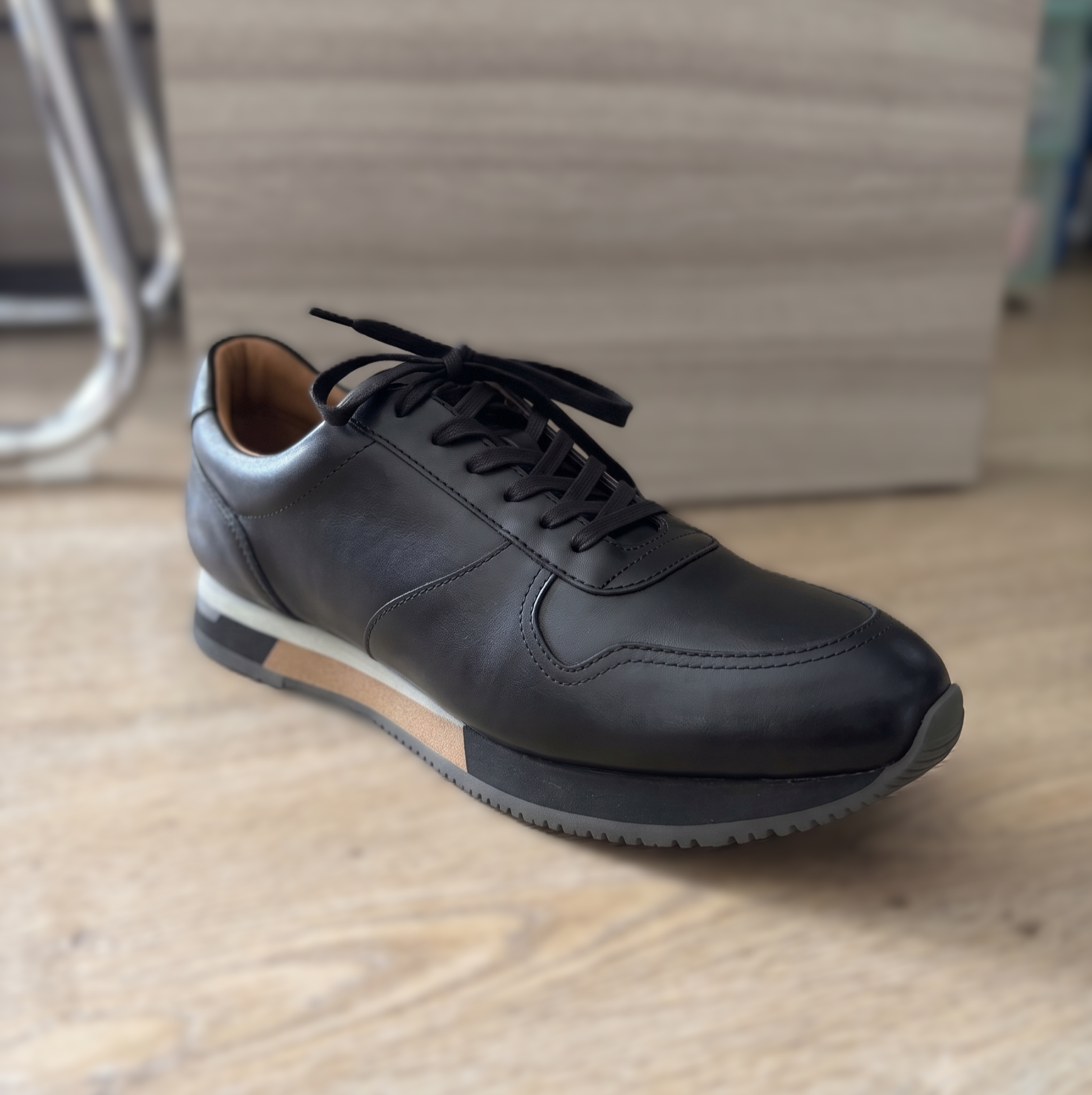 Sepatu Kulit yang Mulus